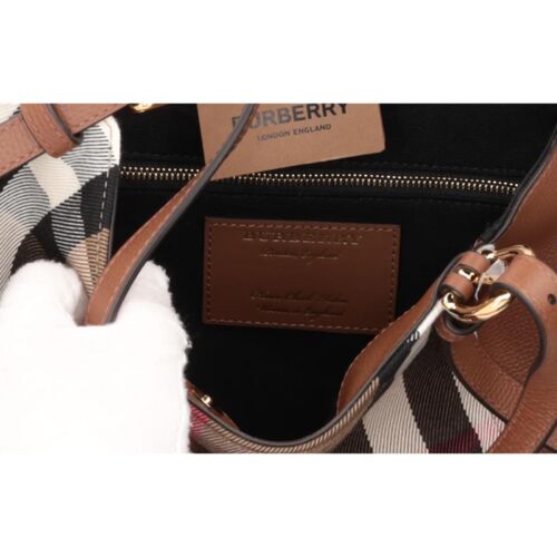 Burberry 80737861 Tan